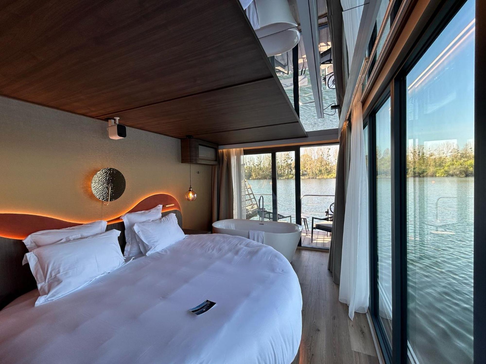 L'Escale Royale Saint-Martin-La-Garenne Port Ilon - Seine - Giverny Экстерьер фото